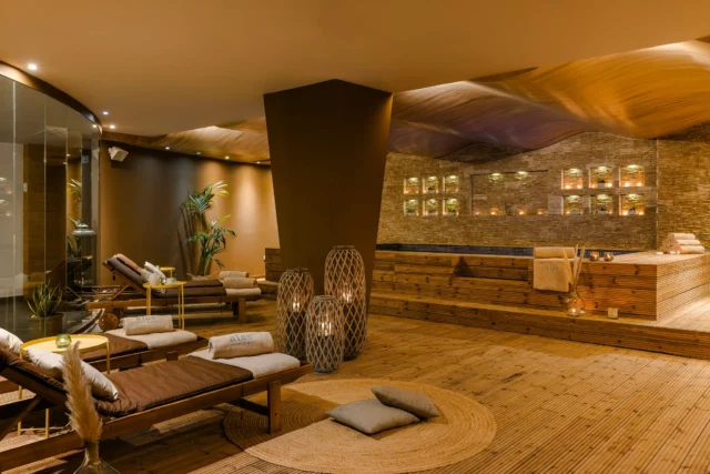 luxury hotel monemvasia