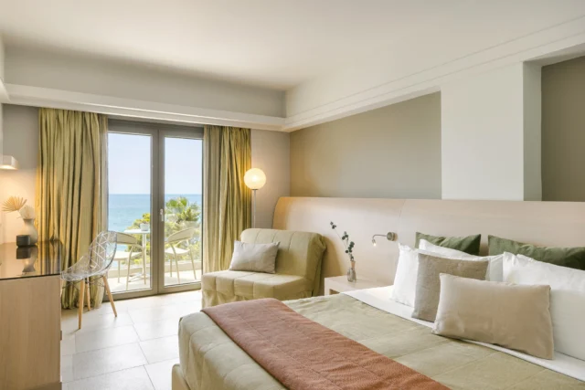 luxury hotel monemvasia